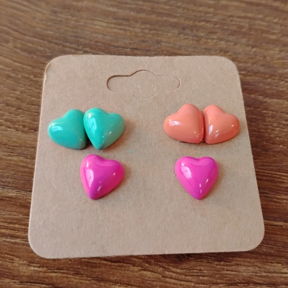 Jewelry - heart earrings for women